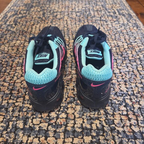 Nike Women's Sneakers - Navy, Pink, Teal - FITS LIKE AN 8.5 (actual size is 9) - Picture 4 of 7